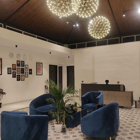 Super Townhouse Shivamogga Formerly Karthik Bhavan Dış mekan fotoğraf