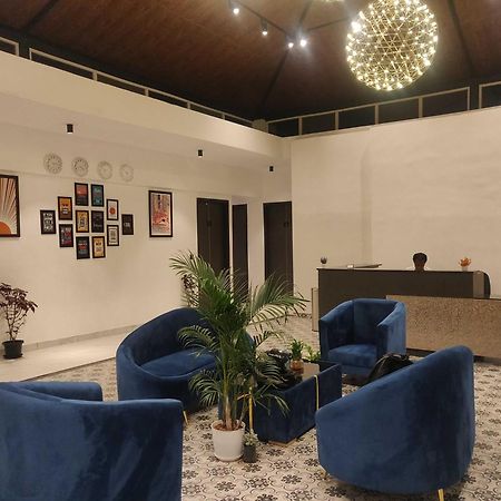 Super Townhouse Shivamogga Formerly Karthik Bhavan Dış mekan fotoğraf