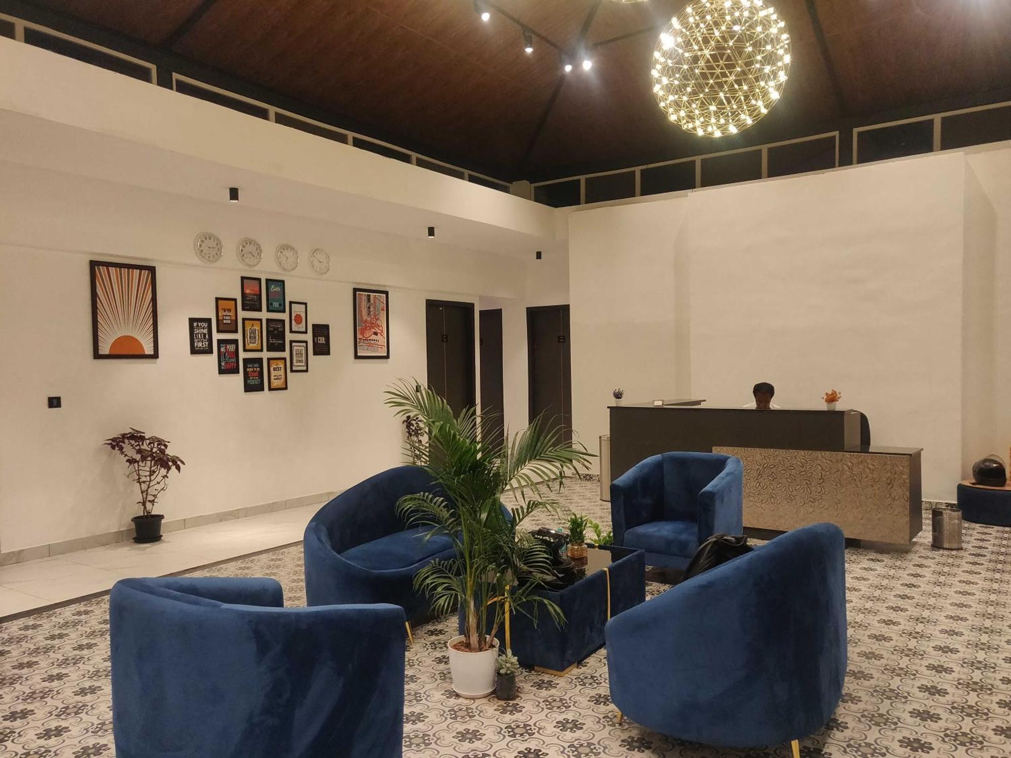 Super Townhouse Shivamogga Formerly Karthik Bhavan Dış mekan fotoğraf